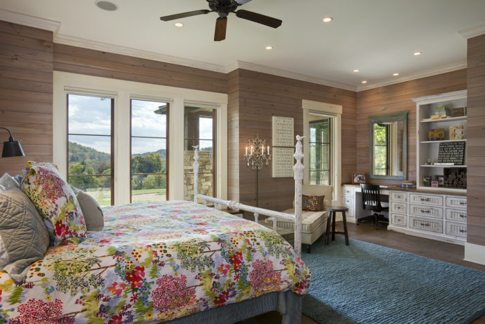 Interior, horizontal, child's bedroom, Watson residence, Mills River, North Carolina; M. Shawn Leatherwood & Associates; Towery Builders; Gregory Paolini Design